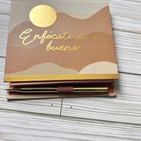 Lady Jayne LTD Enfocate en lo Bueno, (focus on the good)  Writing Note Pad - Picture 3 of 9